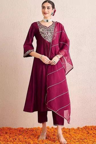 Women Ethnic Motifs Embroidered Regular Liva Kurta with Trousers & With Dupatta