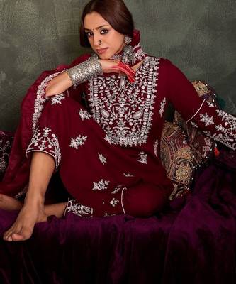 Women Ethnic Motifs Embroidered Regular Thread Work Kurta with Trousers & With Dupatta 2