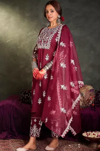 Women Ethnic Motifs Embroidered Regular Thread Work Kurta with Trousers & With Dupatta