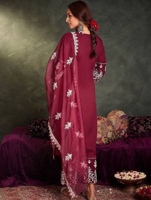 Women Ethnic Motifs Embroidered Regular Thread Work Kurta with Trousers & With Dupatta 6
