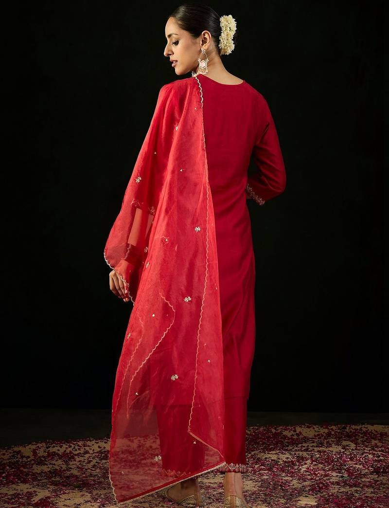 Women Ethnic Motifs Embroidered Regular Sequinned Liva Kurta with Trousers & With Dupatta