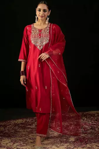 Women Ethnic Motifs Embroidered Regular Sequinned Liva Kurta with Trousers & With Dupatta