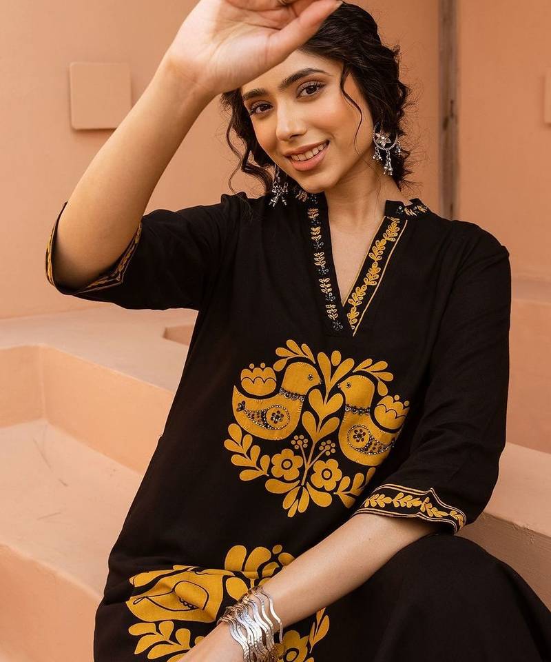 Women Ethnic Motifs Printed Regular Kurta with Palazzos