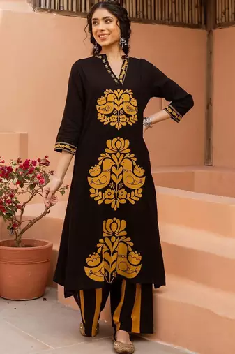Women Ethnic Motifs Printed Regular Kurta with Palazzos