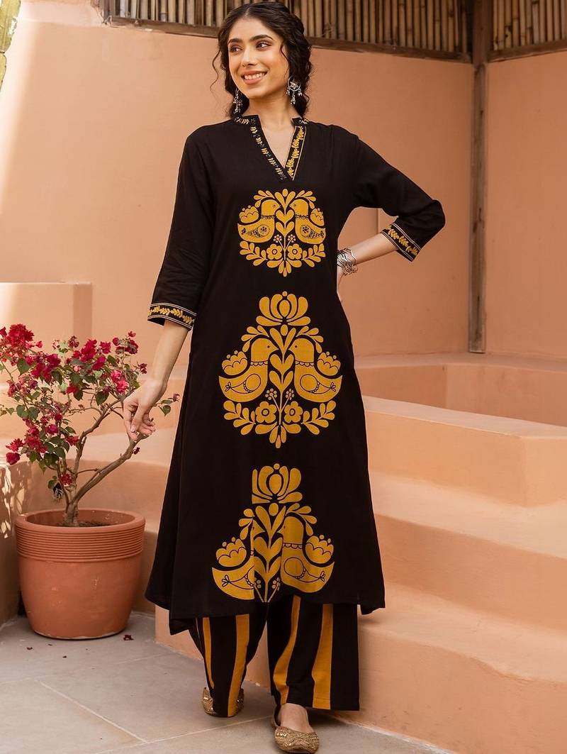 Women Ethnic Motifs Printed Regular Kurta with Palazzos