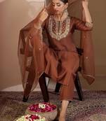 Women Ethnic Motifs Embroidered Regular Liva Kurta with Trousers & With Dupatta