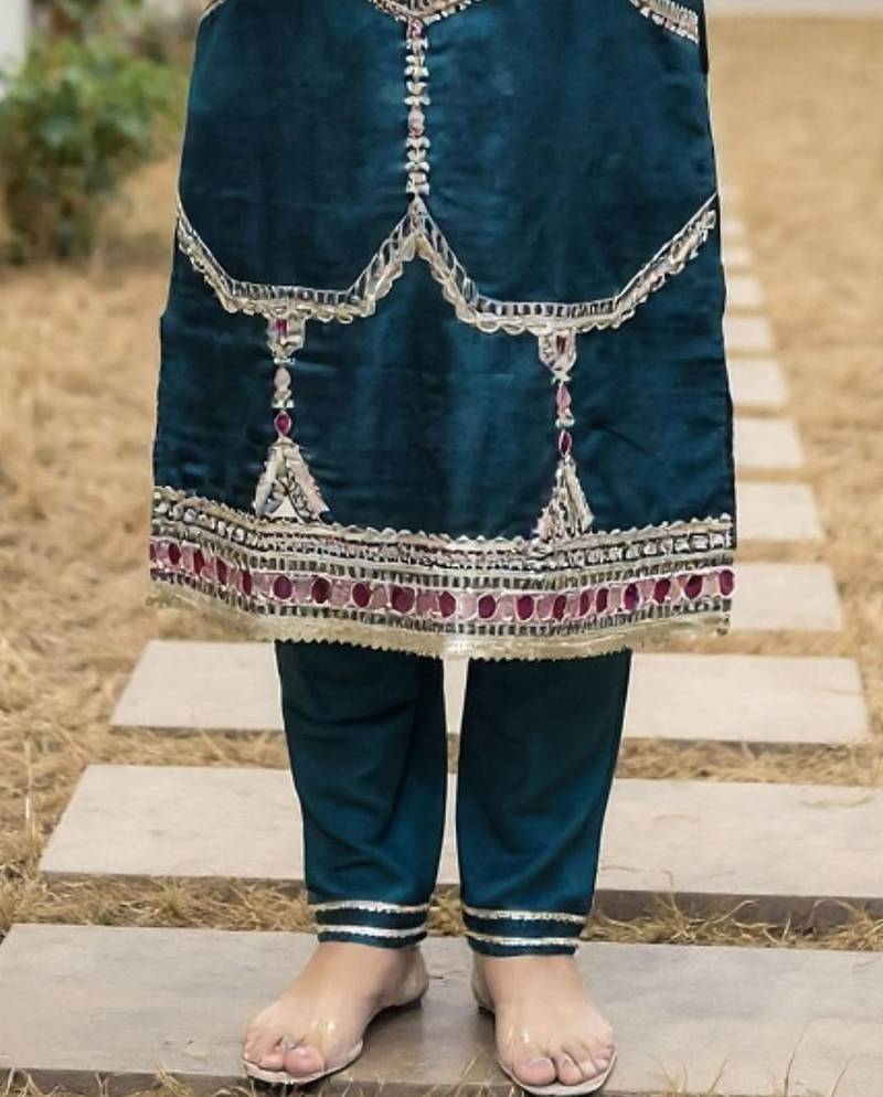Women Ethnic Motifs Embroidered Regular Gotta Patti Kurta with Trousers