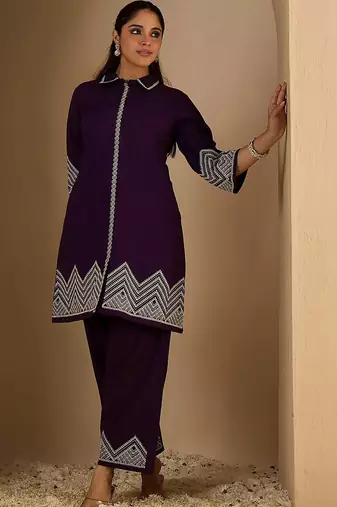 Women Embroidered Regular Thread Work Pure Cotton Kurta with Trousers