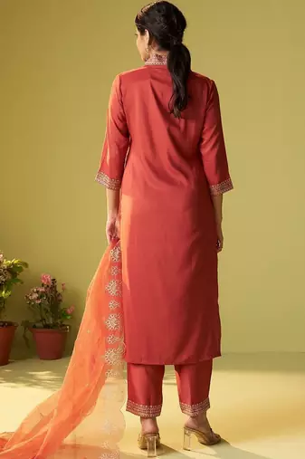 Women Ethnic Motifs Embroidered Regular Thread Work Kurta with Trousers & With Dupatta