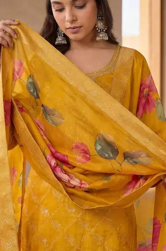 Women Ethnic Motifs Regular Thread Work Kurta with Palazzos & With Dupatta