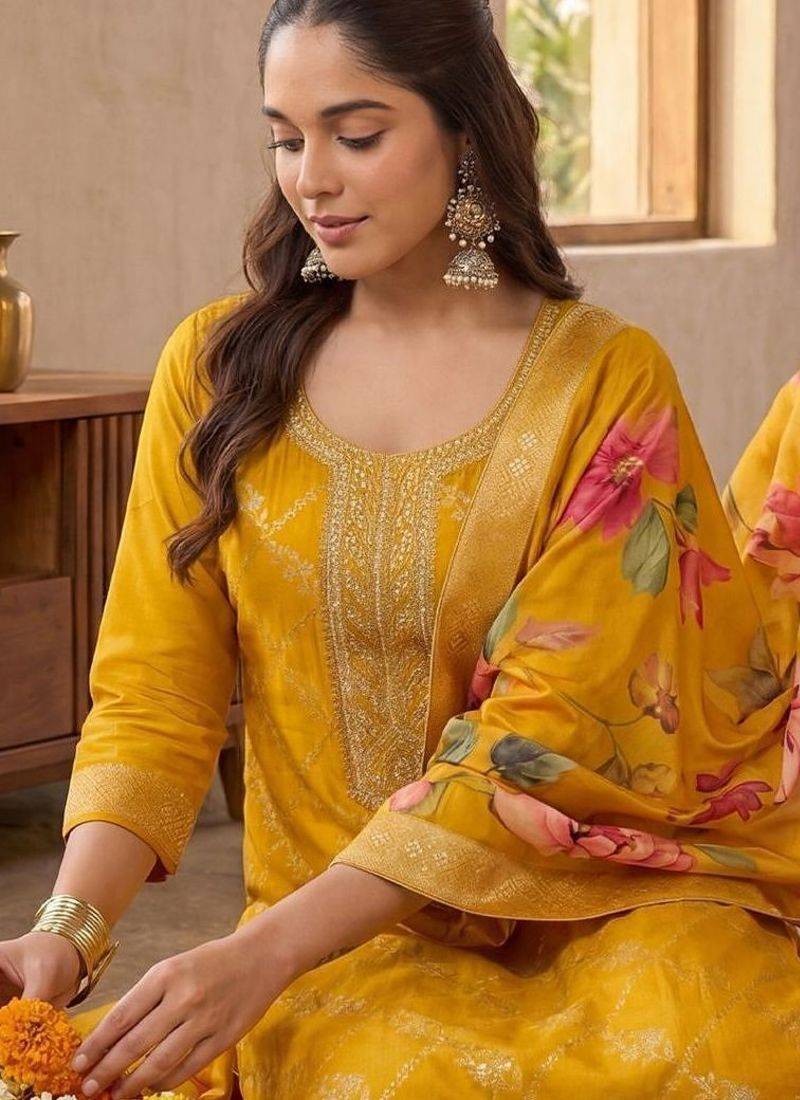 Women Ethnic Motifs Regular Thread Work Kurta with Palazzos & With Dupatta