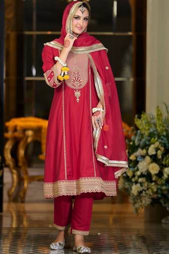 Women Ethnic Motifs Embroidered Regular Kurta with Trousers & With Dupatta
