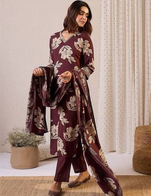 Women Floral Printed Regular Chanderi Silk Kurta with Trousers & With Dupatta 1