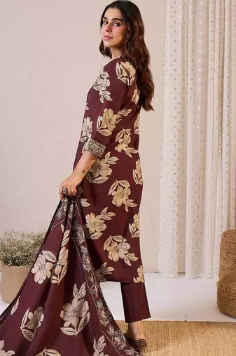 Women Floral Printed Regular Chanderi Silk Kurta with Trousers & With Dupatta
