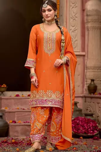 Women Ethnic Motifs Embroidered Regular Kurta with Patiala & With Dupatta