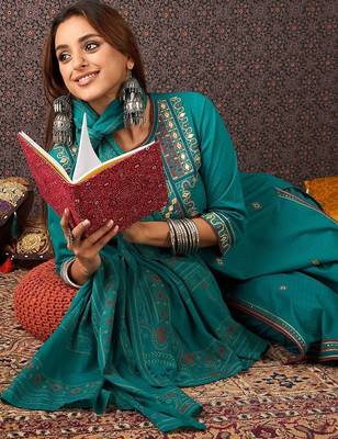 Women Ethnic Motifs Embroidered Regular Thread Work Pure Cotton Kurta with Trousers & With Dupatta 5