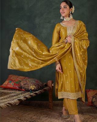 Women Ethnic Motifs Embroidered Regular Thread Work Kurta with Trousers & With Dupatta 1