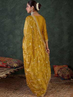 Women Ethnic Motifs Embroidered Regular Thread Work Kurta with Trousers & With Dupatta 6