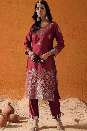 Women Ethnic Motifs Embroidered Regular Kurta with Trousers