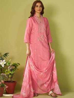 Women Ethnic Motifs Embroidered Regular Thread Work Kurta with Trousers & With Dupatta 1