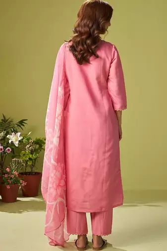 Women Ethnic Motifs Embroidered Regular Thread Work Kurta with Trousers & With Dupatta