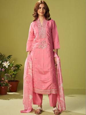 Women Ethnic Motifs Embroidered Regular Thread Work Kurta with Trousers & With Dupatta 5