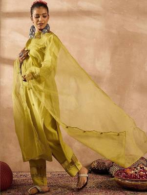 Women Ethnic Motifs Embroidered Regular Thread Work Liva Kurta with Palazzos & With Dupatta 2