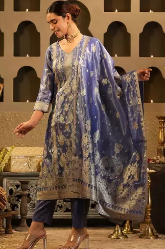 Women Ethnic Motifs Regular Liva Kurta with Trousers & With Dupatta