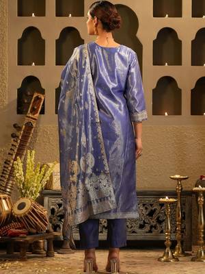Women Ethnic Motifs Regular Liva Kurta with Trousers & With Dupatta 2