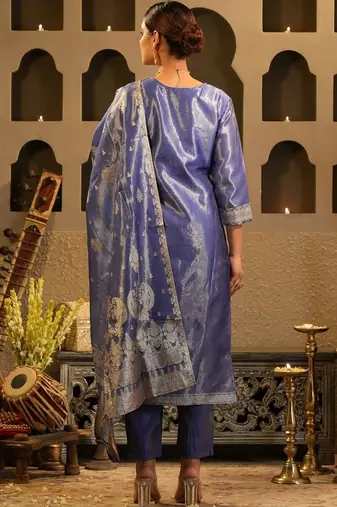 Women Ethnic Motifs Regular Liva Kurta with Trousers & With Dupatta