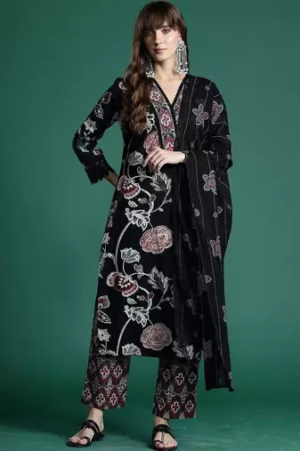 Women Floral Printed Regular Pure Cotton Kurta with Trousers & With Dupatta
