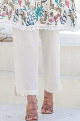 Women Floral Printed Pure Cotton Kurti with Trousers