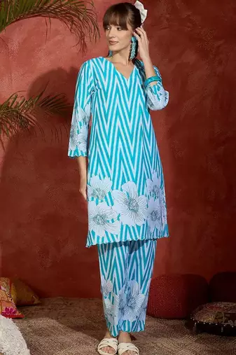 Women Printed Regular Pure Cotton Kurta with Trousers
