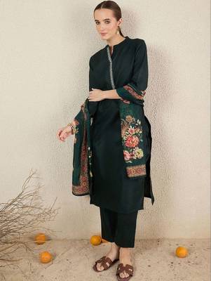 Women Floral Embroidered Regular Thread Work Kurta with Trousers & With Dupatta 1
