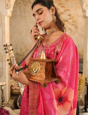 Women Ethnic Motifs Regular Kurta with Trousers & With Dupatta 4