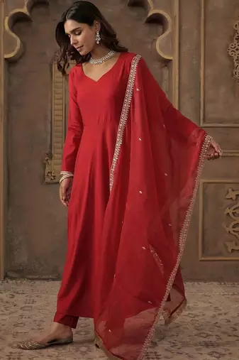 Women Regular Liva Kurta with Trousers & With Dupatta