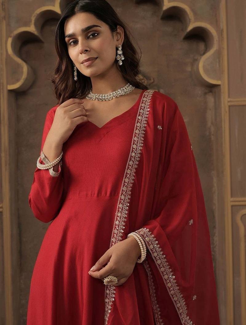 Women Regular Liva Kurta with Trousers & With Dupatta