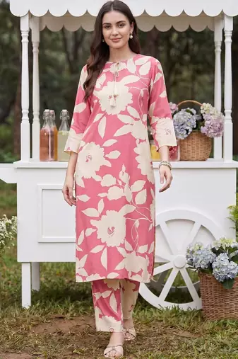 Women Floral Printed Regular Kurta with Palazzos