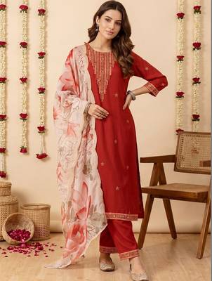Women Floral Embroidered Regular Thread Work Kurta with Trousers & With Dupatta 1