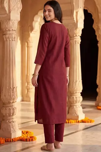 Women Ethnic Motifs Embroidered Regular Kurta with Trousers & With Dupatta
