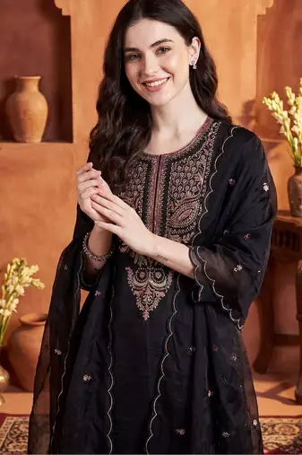 Women Ethnic Motifs Embroidered Regular Thread Work Pure Cotton Kurta with Trousers & With Dupatta