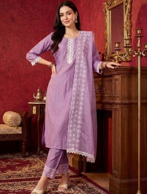 Women Regular Thread Work Kurta with Trousers & With Dupatta 1