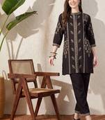 Women Ethnic Motifs Embroidered Regular Thread Work Kurta with Trousers