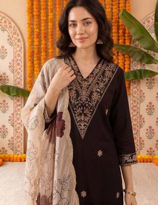 Women Floral Embroidered Regular Kurta with Palazzos & With Dupatta 3