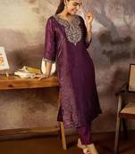 Women Ethnic Motifs Embroidered Regular Thread Work Kurta with Trousers