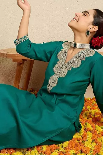 Women Ethnic Motifs Embroidered Regular Kurta with Trousers
