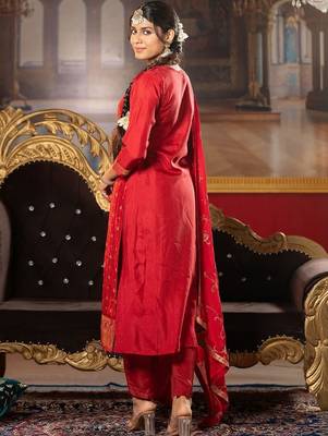 Women Ethnic Motifs Regular Kurta with Trousers & With Dupatta 3