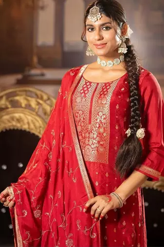 Women Ethnic Motifs Regular Kurta with Trousers & With Dupatta