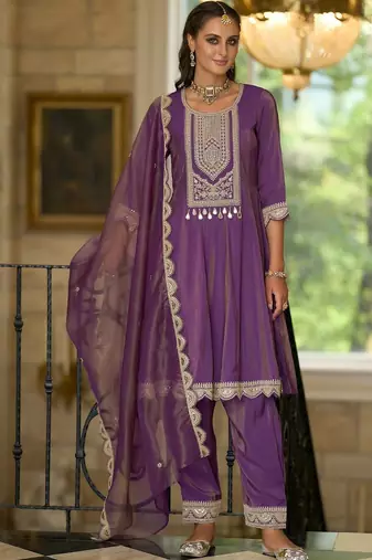 Women Ethnic Motifs Embroidered Regular Kurta with Trousers & With Dupatta