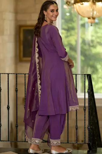 Women Ethnic Motifs Embroidered Regular Kurta with Trousers & With Dupatta